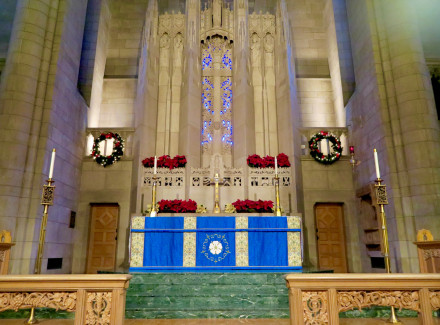 altar Dec 2019